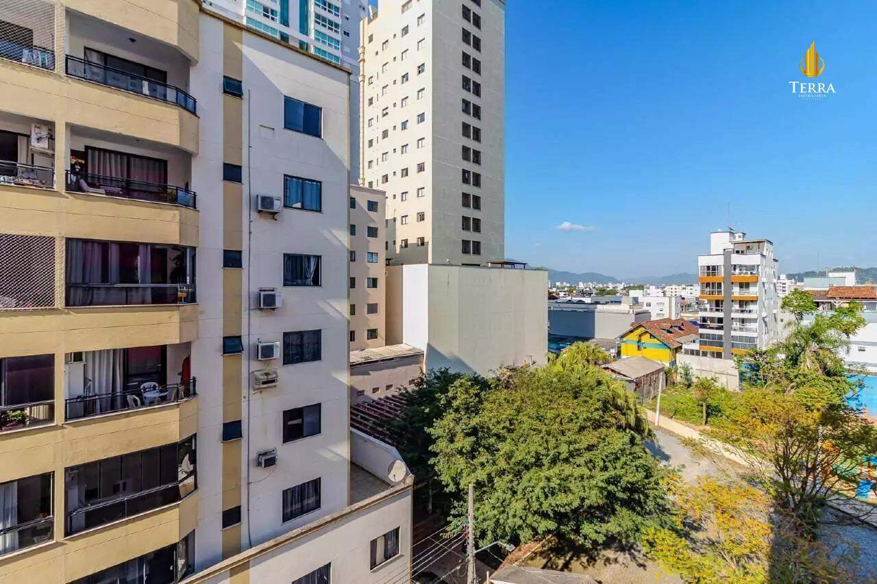 Vale do Reno Apartamento com , Centro: 