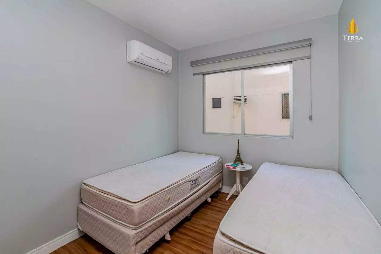 Vale do Reno Apartamento com , Centro: 