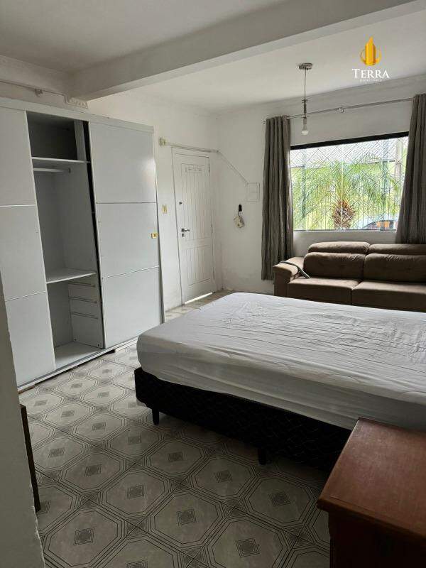  Casa com 6 quartos, Dom Bosco: 