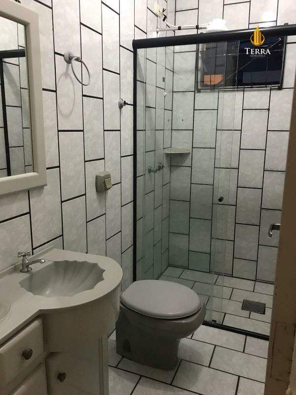  Casa com 6 quartos, Dom Bosco: 