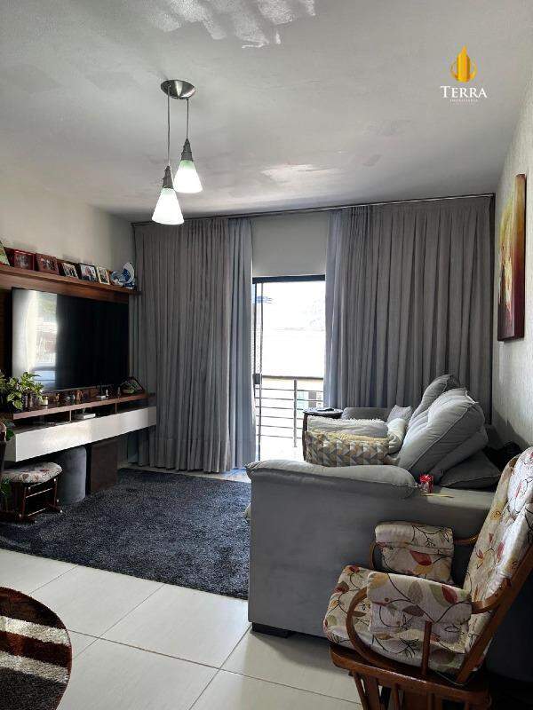  Casa com 6 quartos, Dom Bosco: 