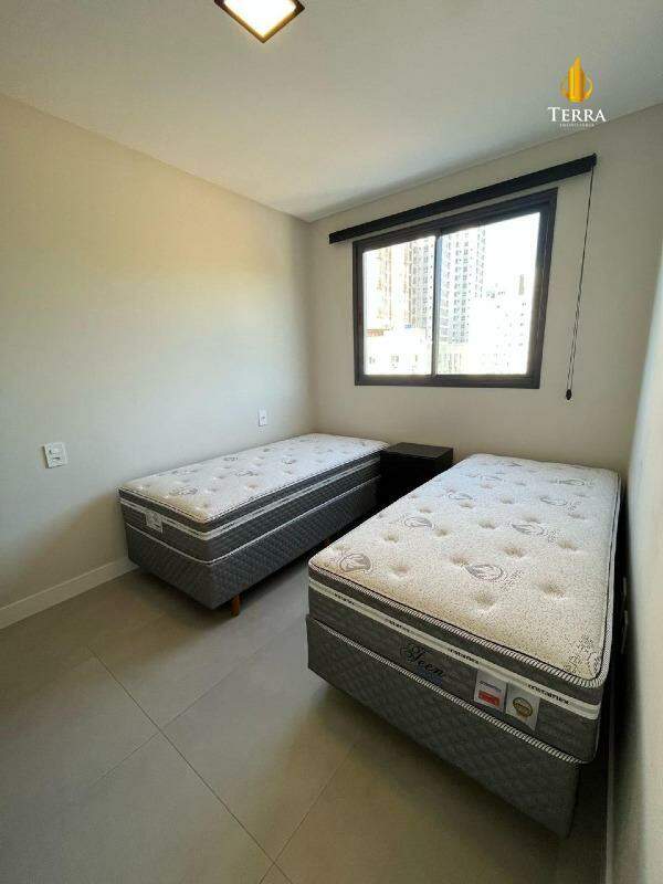 Privilege Apartamento com 2 quartos, Praia Brava de Itajaí: 