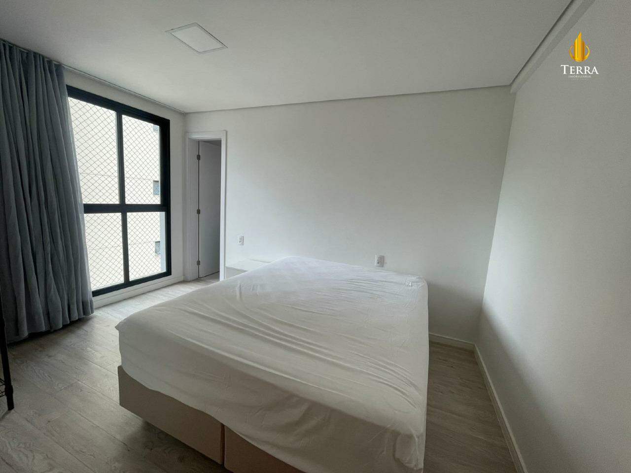 Brava View Apartamento com 3 quartos, Praia Brava: 