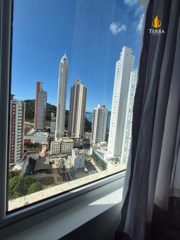 Edifício Torre de Lyon Apartamento com , Pioneiros: