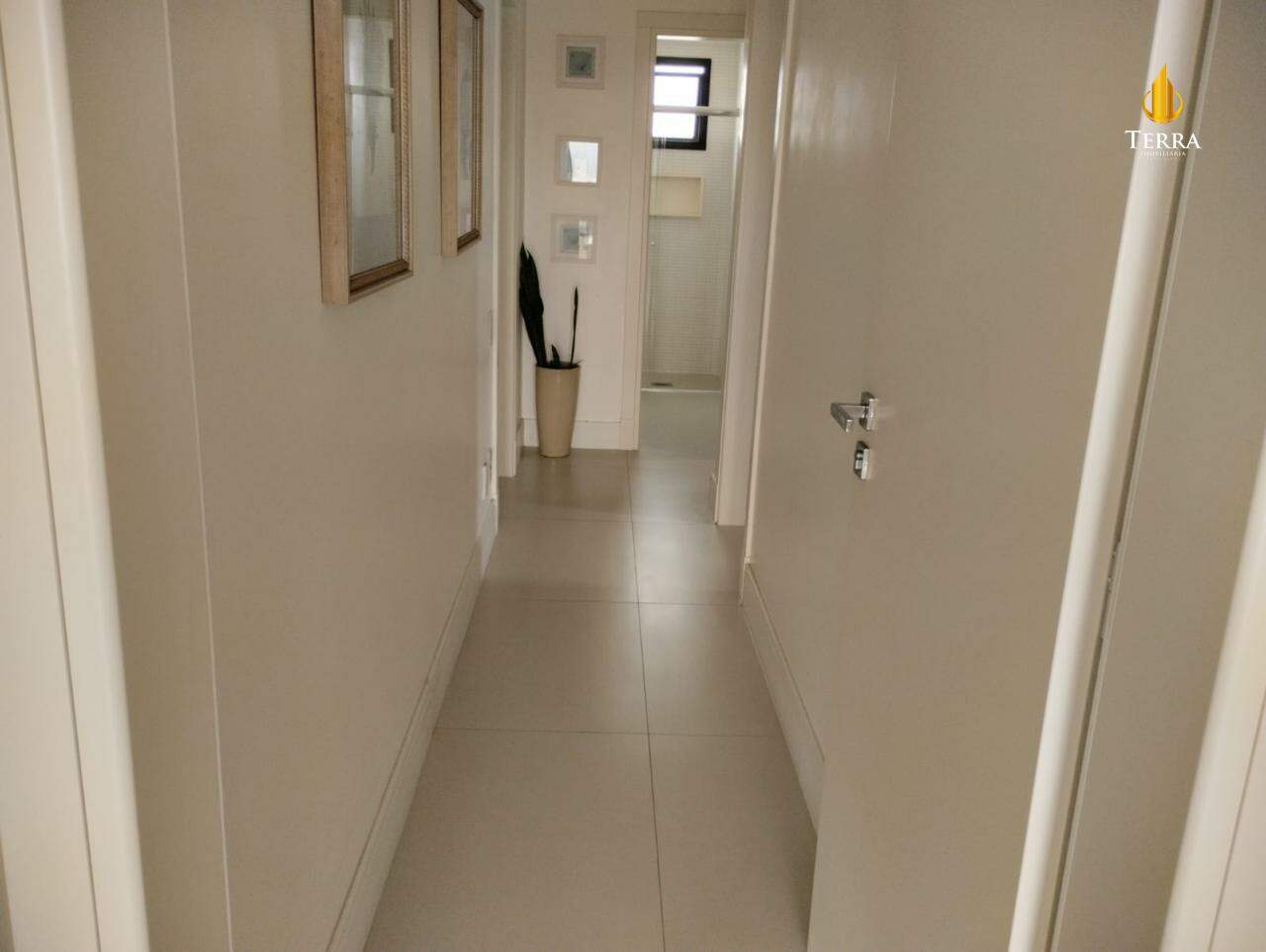 Edifício Doha Apartamento com 3 quartos, Praia Brava de Itajaí: