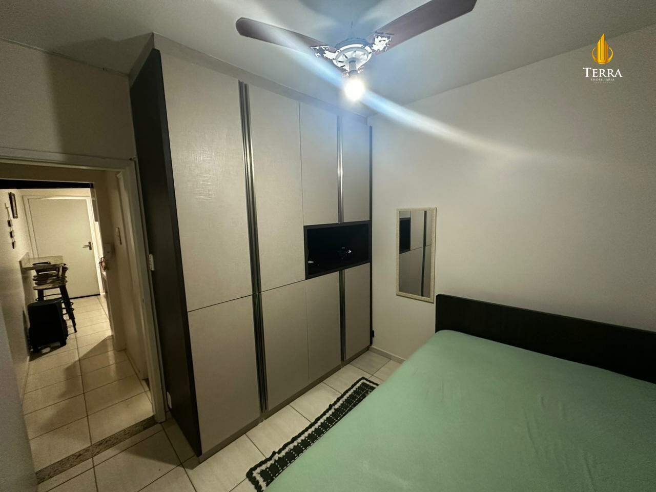 Londrina Apartamento com , Centro: