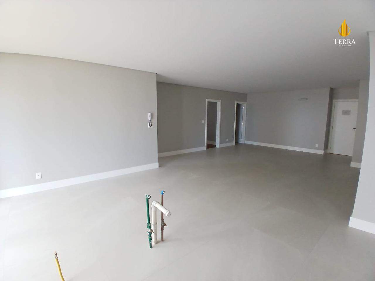 Ocean Wind Praia Brava Apartamento com 3 quartos, Praia Brava: 
