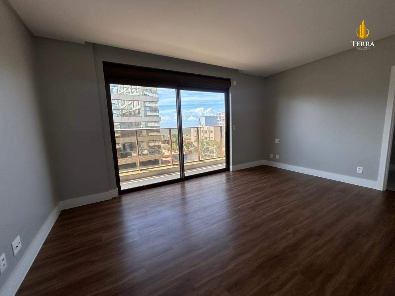 Ocean Wind Praia Brava Apartamento com 3 quartos, Praia Brava: 