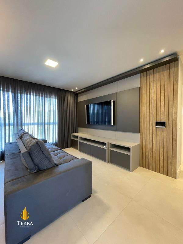 Montpellier Residence Apartamento com 3 quartos, Pioneiros: 