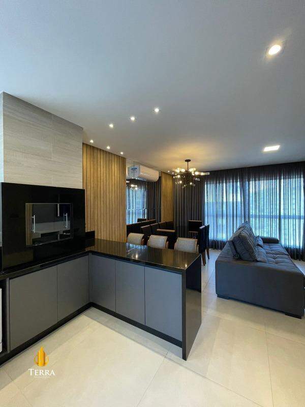 Montpellier Residence Apartamento com 3 quartos, Pioneiros: 