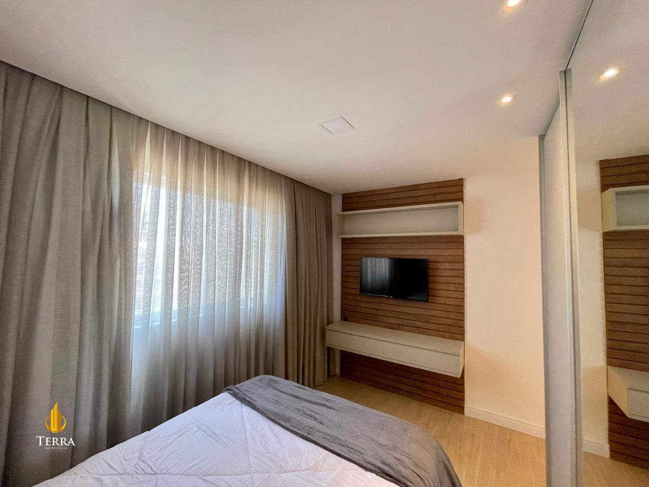 Montpellier Residence Apartamento com 3 quartos, Pioneiros: 
