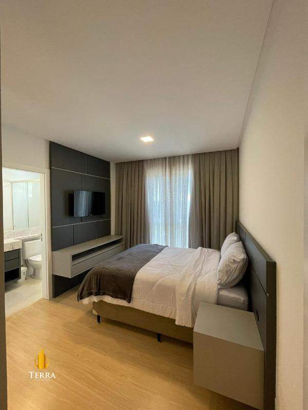 Montpellier Residence Apartamento com 3 quartos, Pioneiros: 