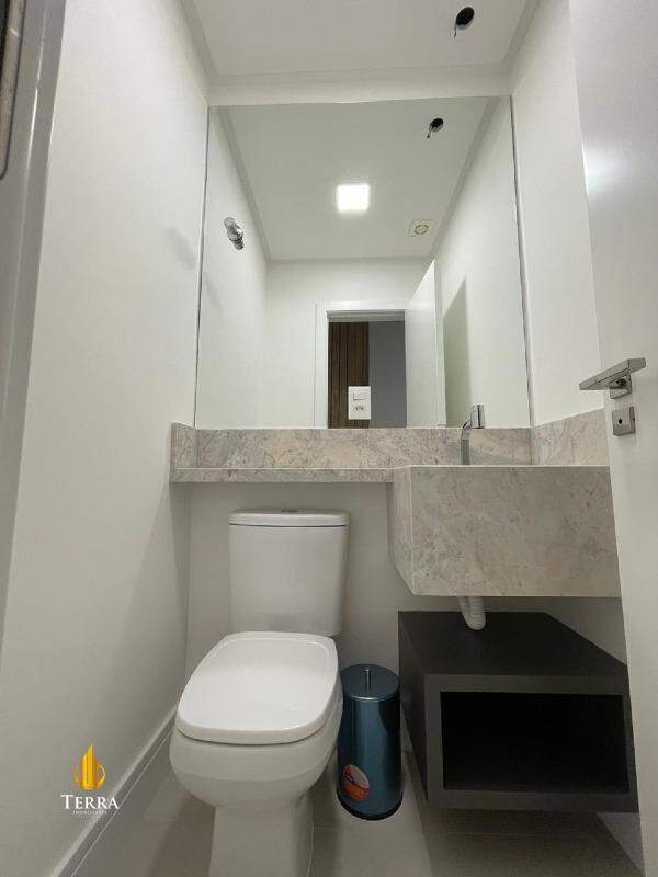 Montpellier Residence Apartamento com 3 quartos, Pioneiros: 