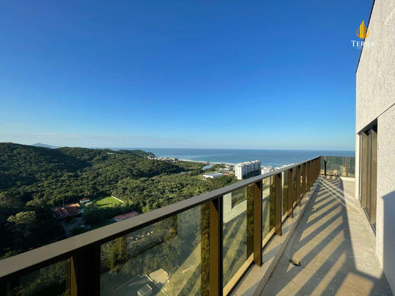 Torres da Brava - Brisa Cobertura com 3 quartos, Praia Brava: 