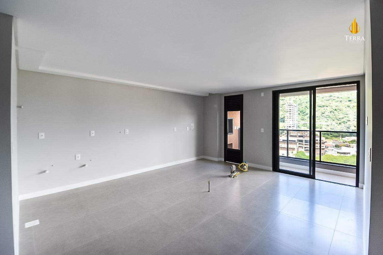 Sun Coast Residence Apartamento com 3 quartos, Fazenda: 
