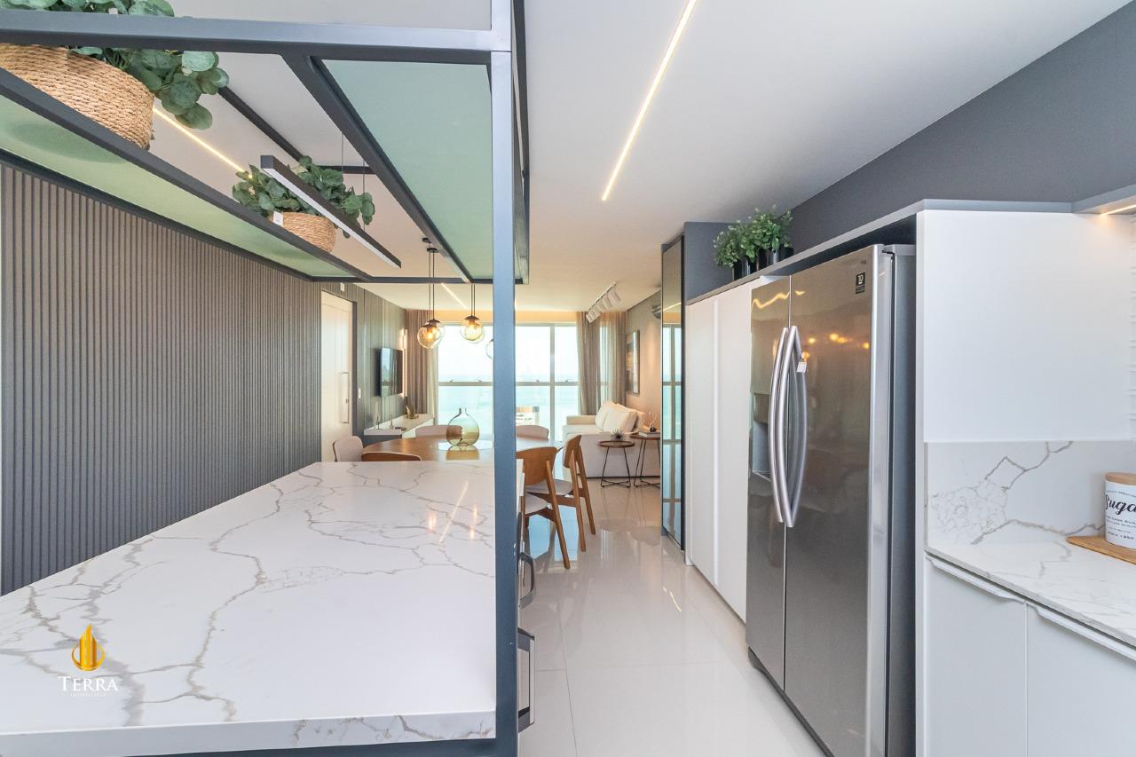 Phoenix Tower Apartamento com 3 quartos, Centro: