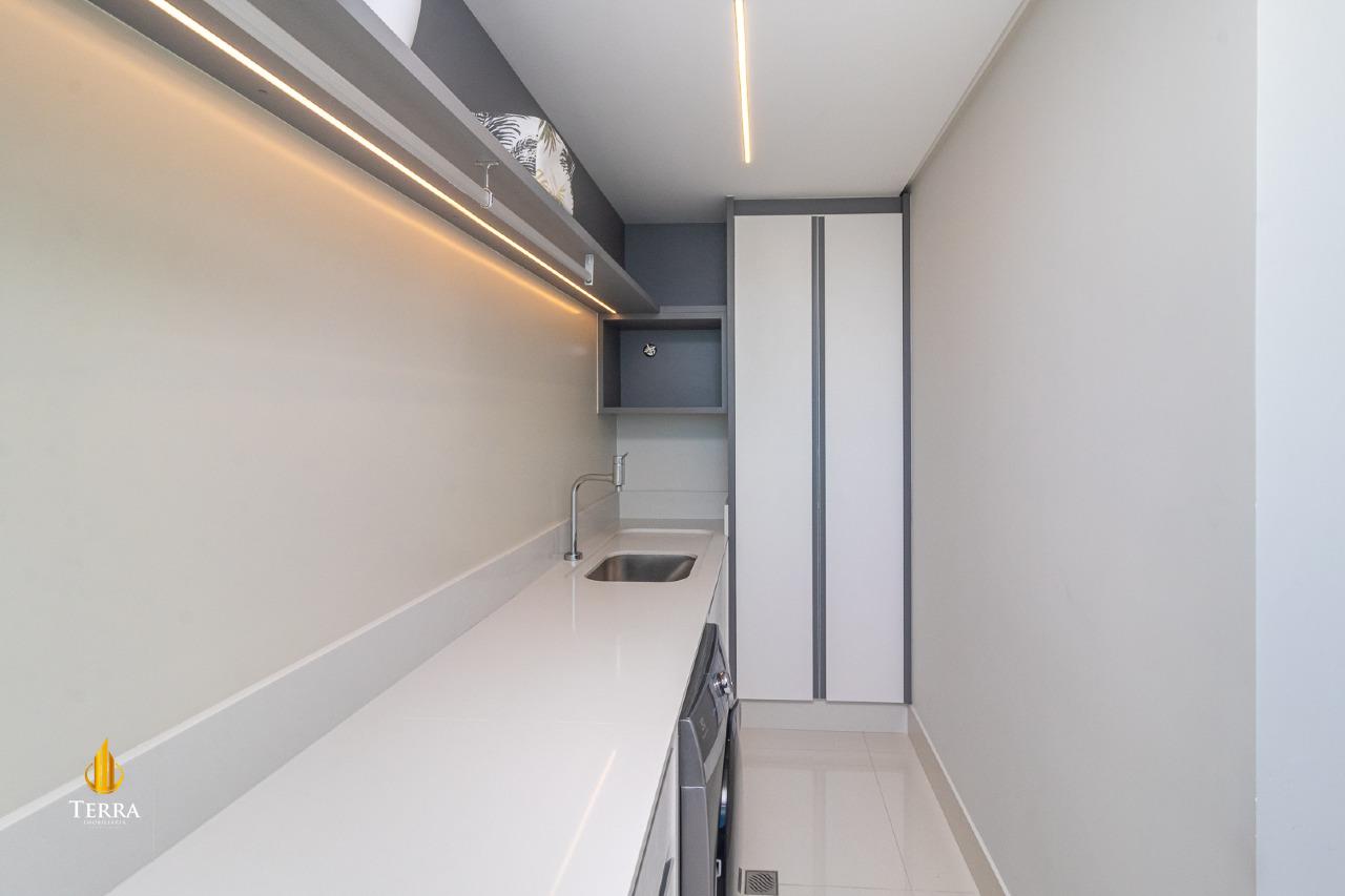 Phoenix Tower Apartamento com 3 quartos, Centro: