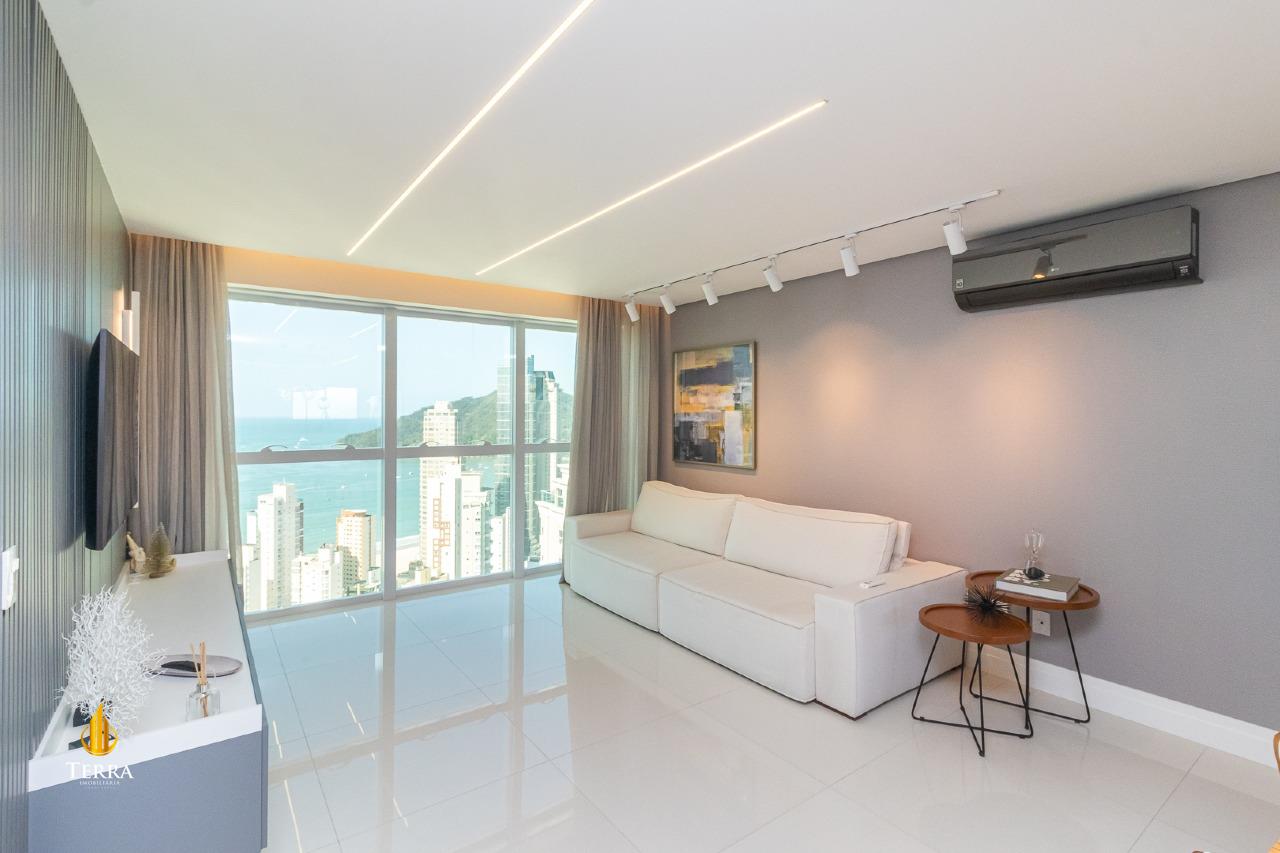 Phoenix Tower Apartamento com 3 quartos, Centro: 