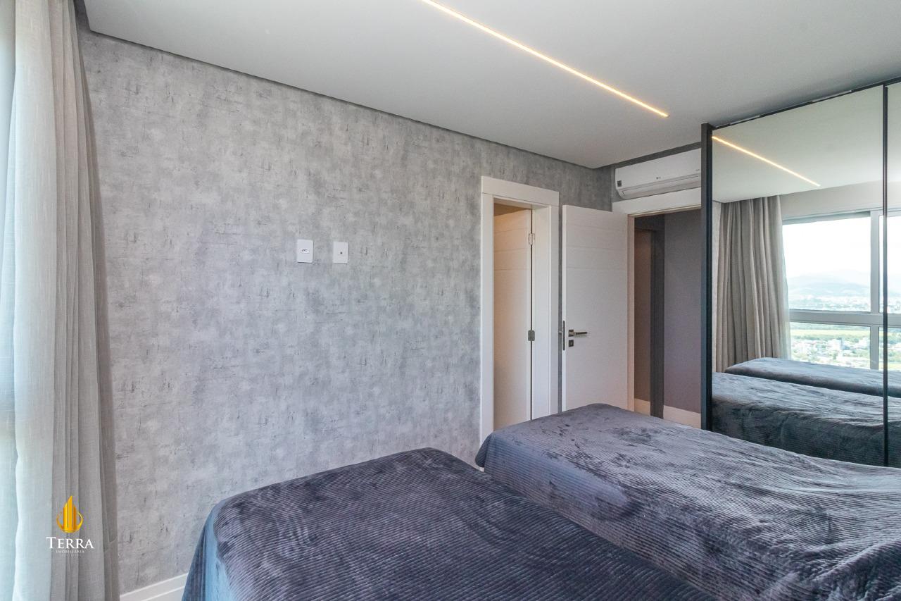 Phoenix Tower Apartamento com 3 quartos, Centro: