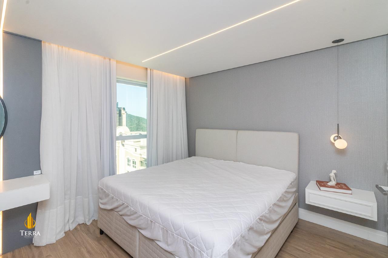 Phoenix Tower Apartamento com 3 quartos, Centro: