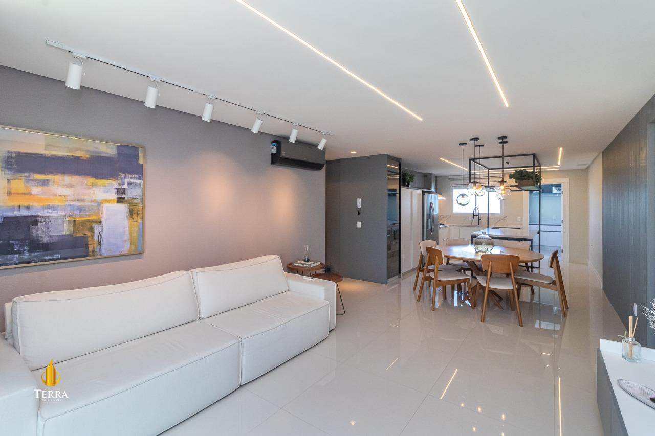 Phoenix Tower Apartamento com 3 quartos, Centro: