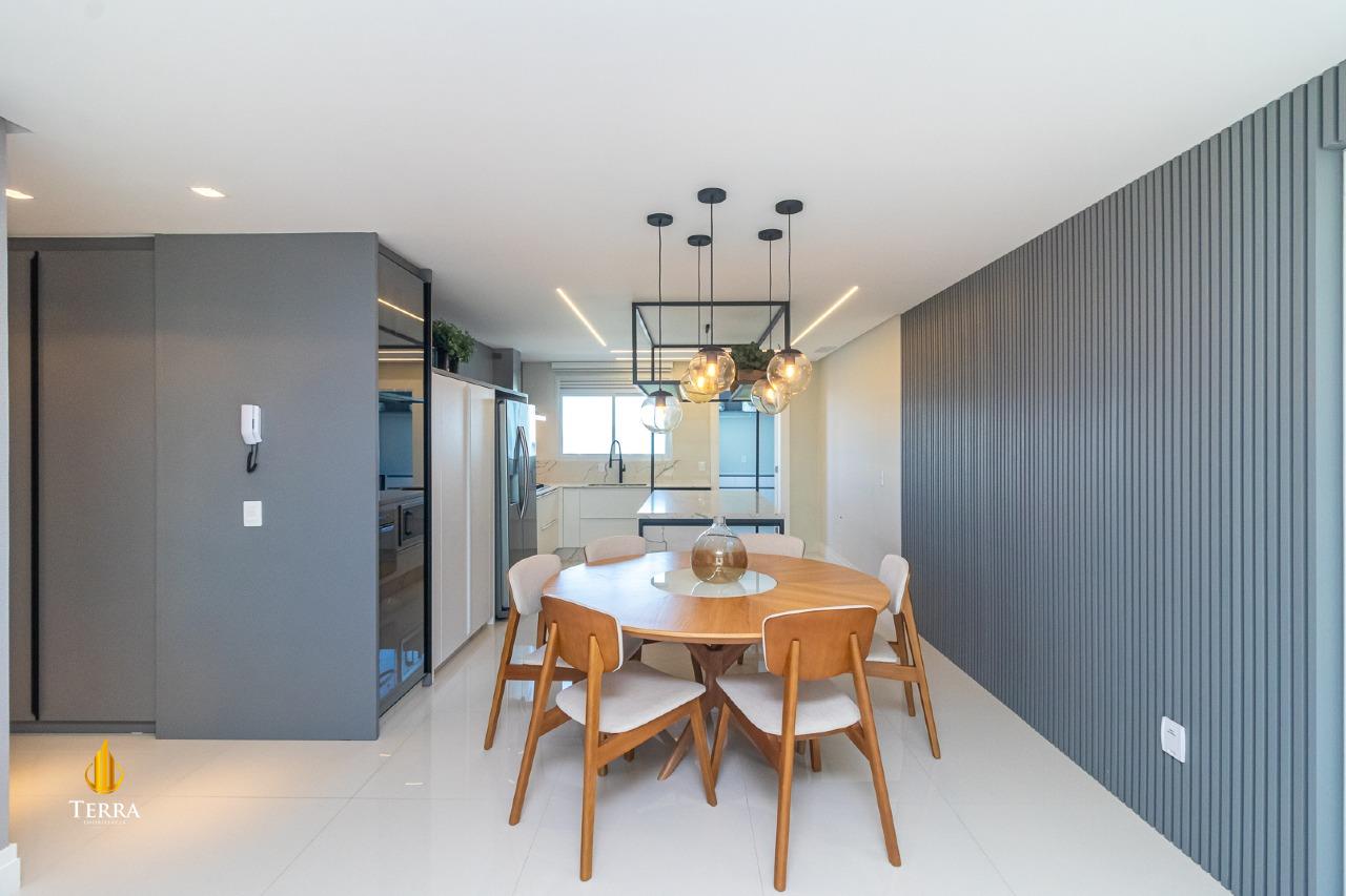 Phoenix Tower Apartamento com 3 quartos, Centro: