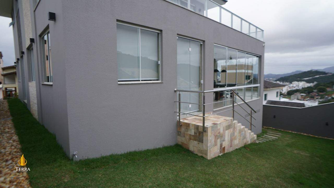  Casa com 3 quartos, Ariribá: 