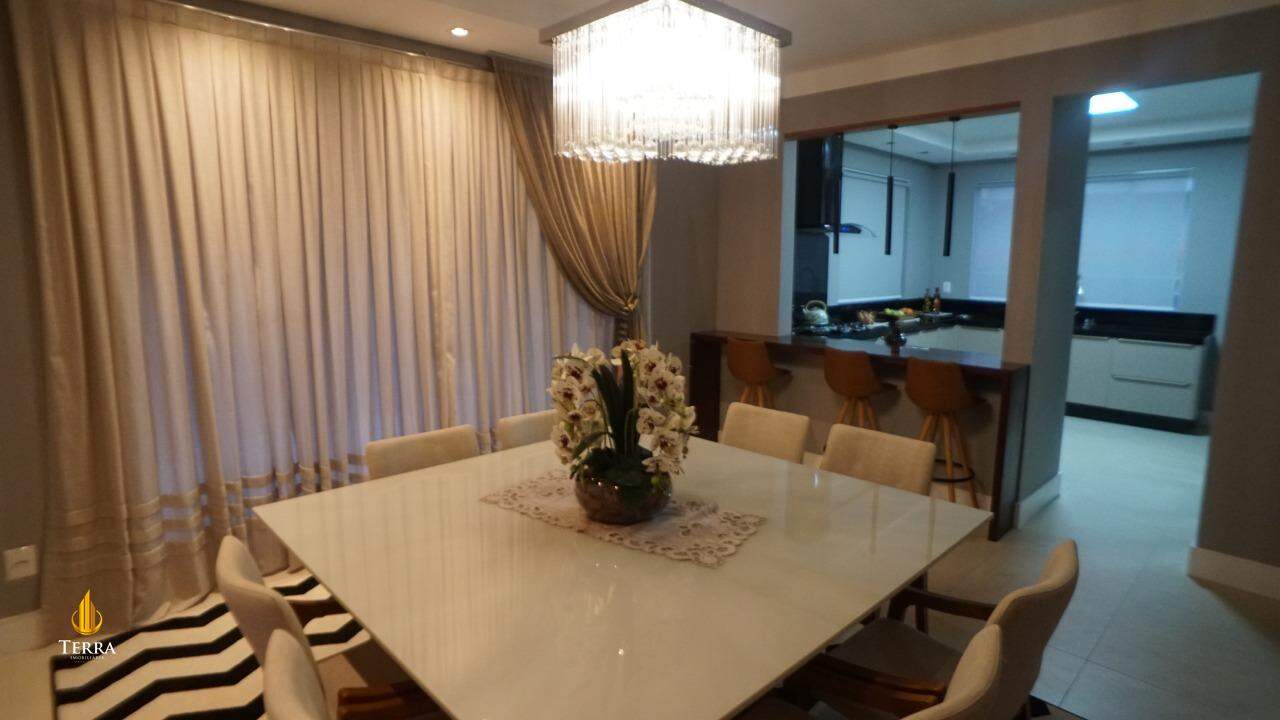  Casa com 3 quartos, Ariribá: 