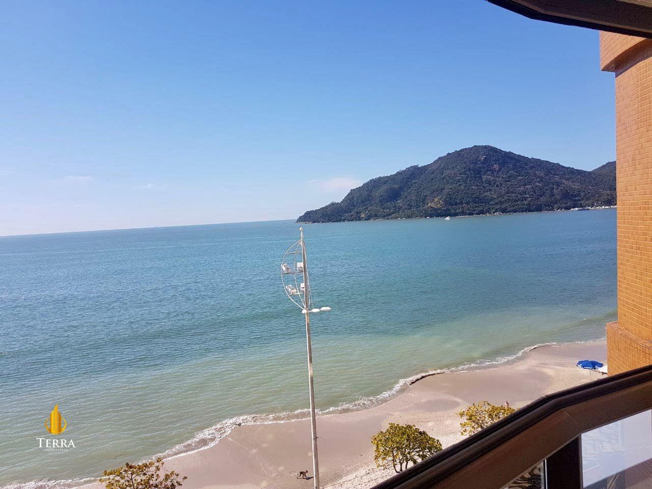  Apartamento com 3 quartos, Centro: 