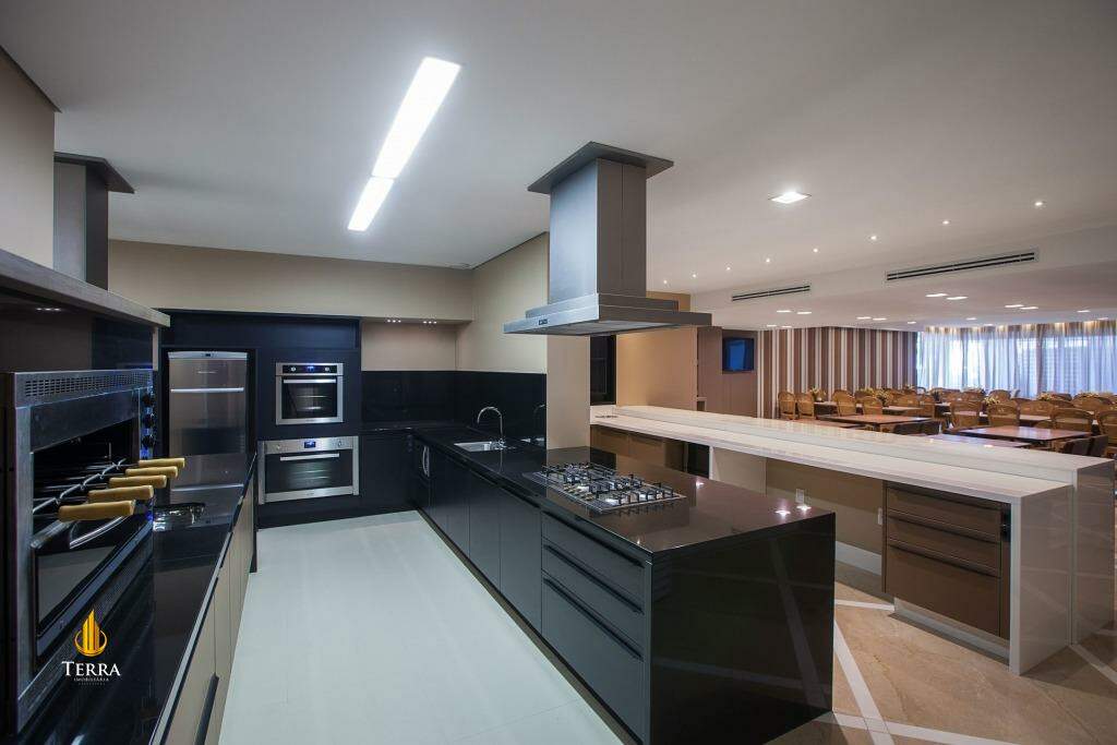 Ibiza Towers Apartamento com 4 quartos, Centro: 