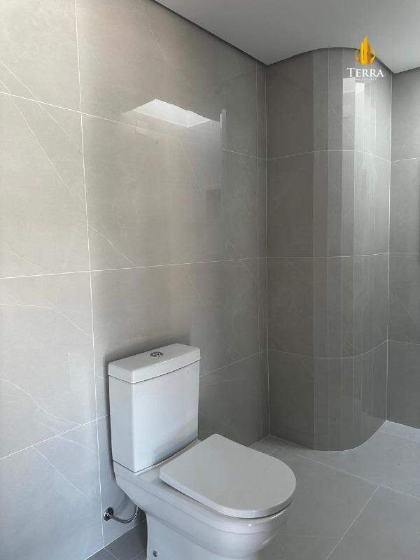 Brava Coast Residence Cobertura com 3 quartos, Praia dos Amores: 