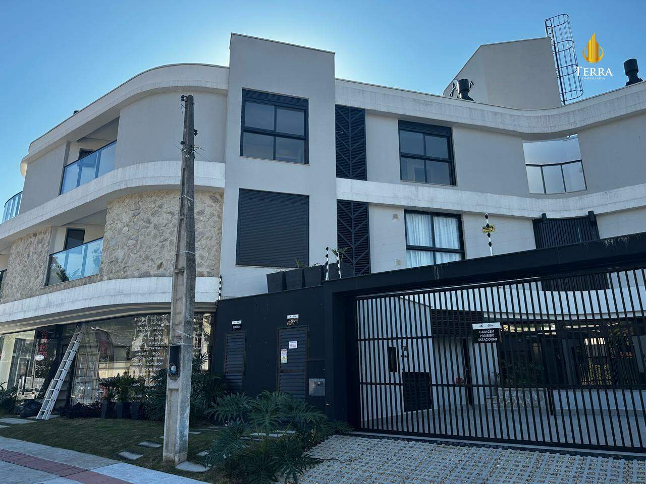 Brava Coast Residence Cobertura com 3 quartos, Praia dos Amores: 