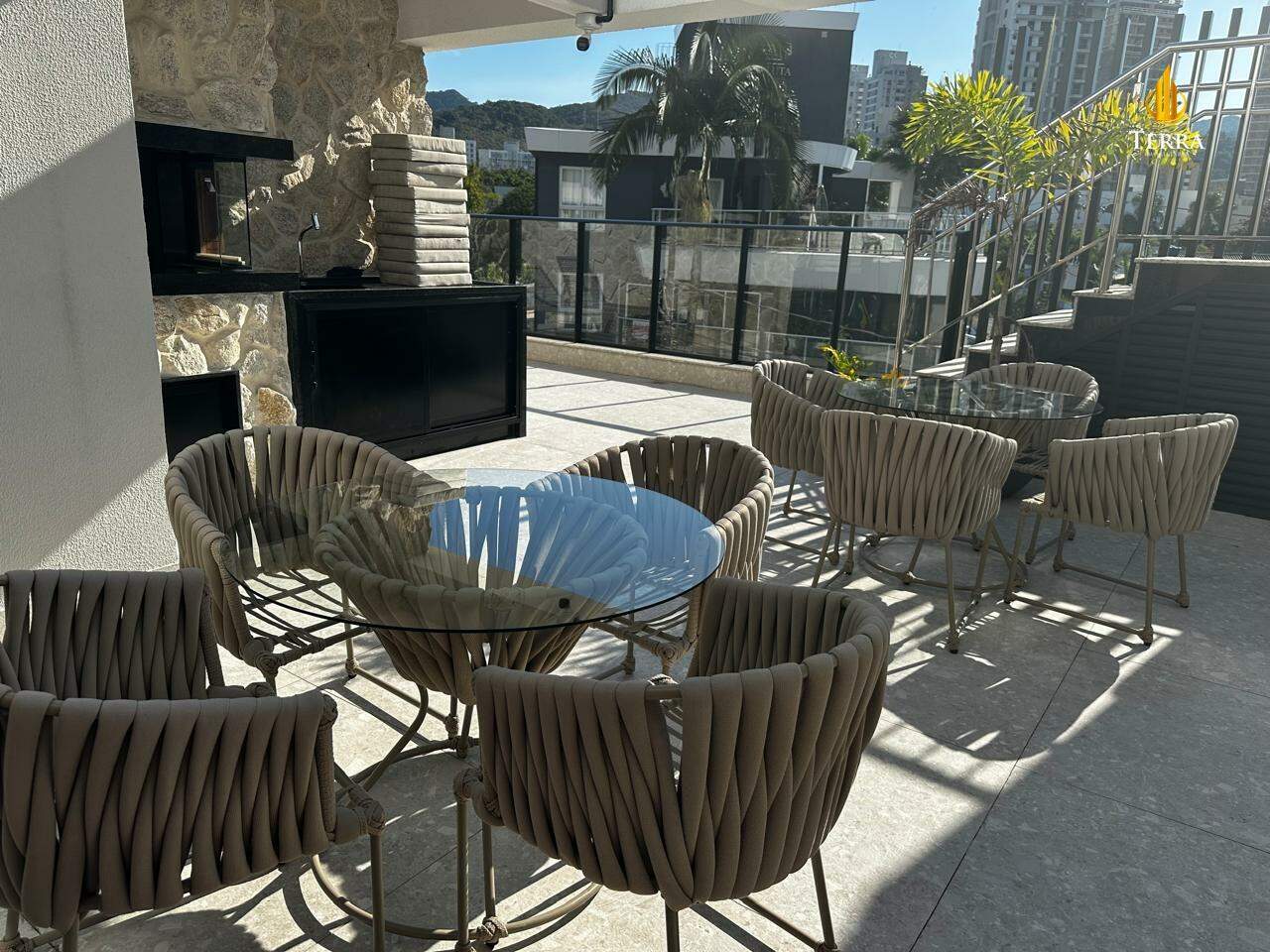 Brava Coast Residence Cobertura com 3 quartos, Praia dos Amores: 