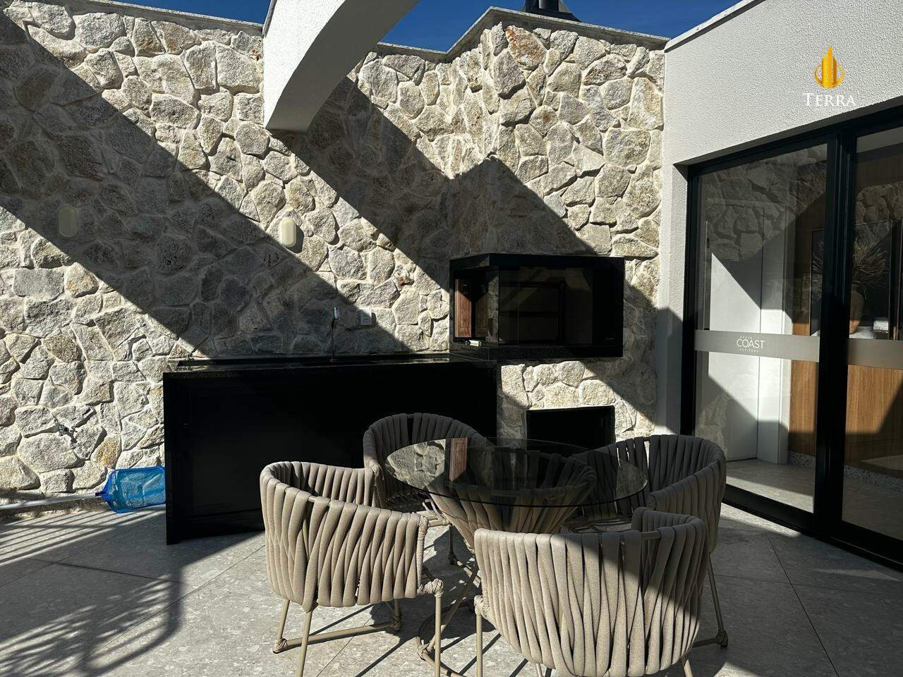 Brava Coast Residence Cobertura com 3 quartos, Praia dos Amores: 