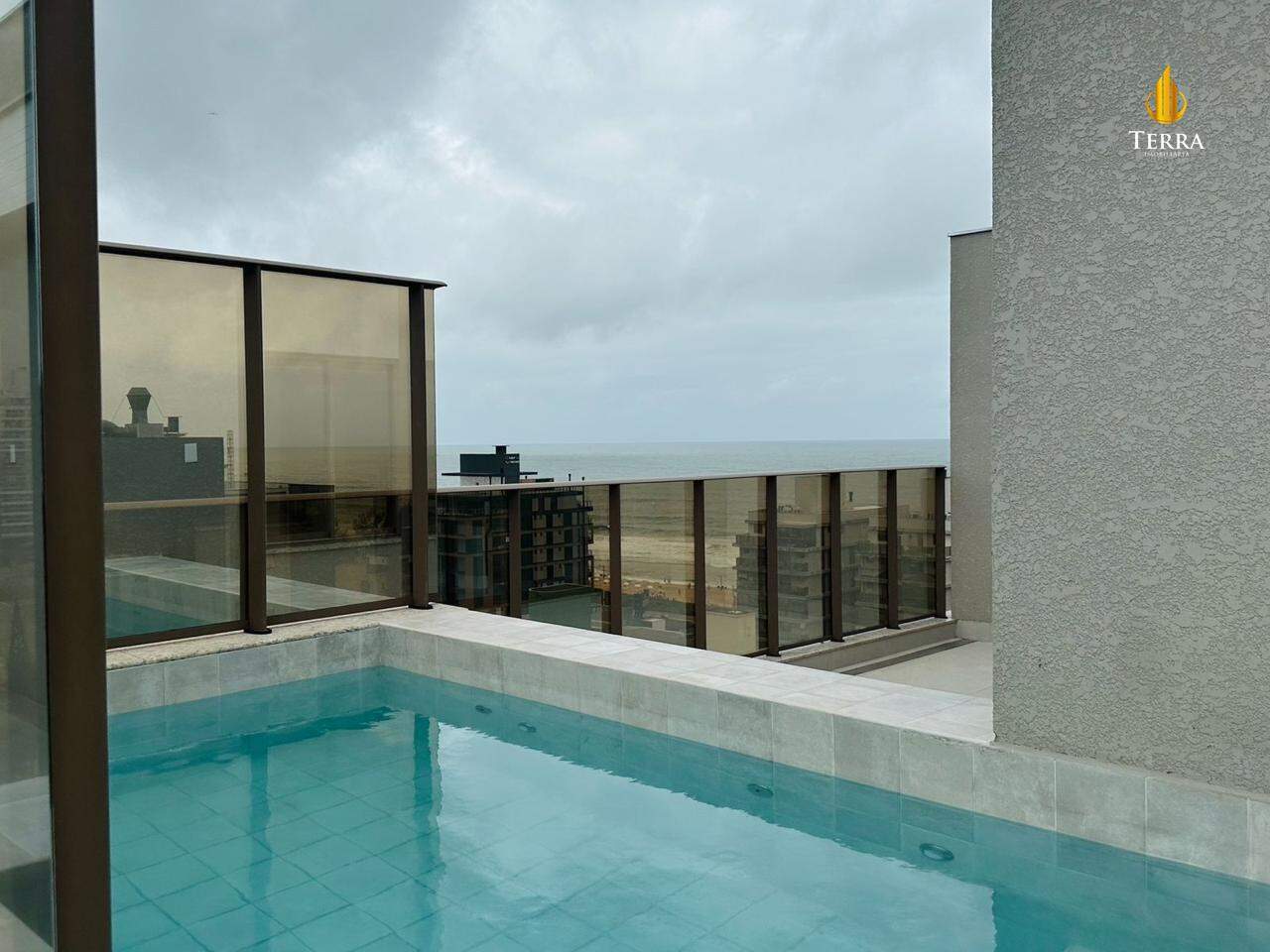 Jk 399 Apartamento com 4 quartos, Praia Brava: 