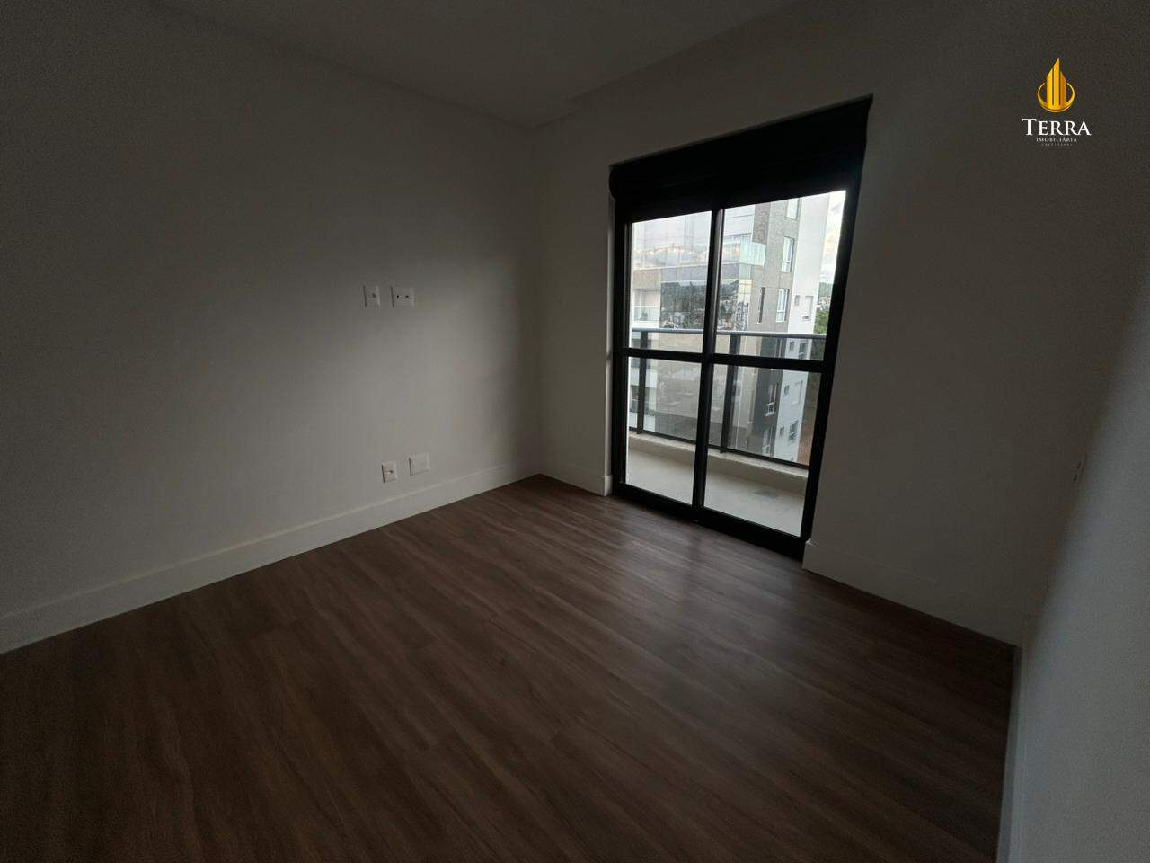 Jk 399 Cobertura com 4 quartos, Praia Brava: 