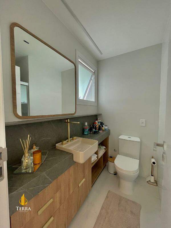 Skyline Tower Apartamento com 4 quartos, Pioneiros: 