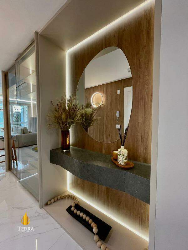 Skyline Tower Apartamento com 4 quartos, Pioneiros: 