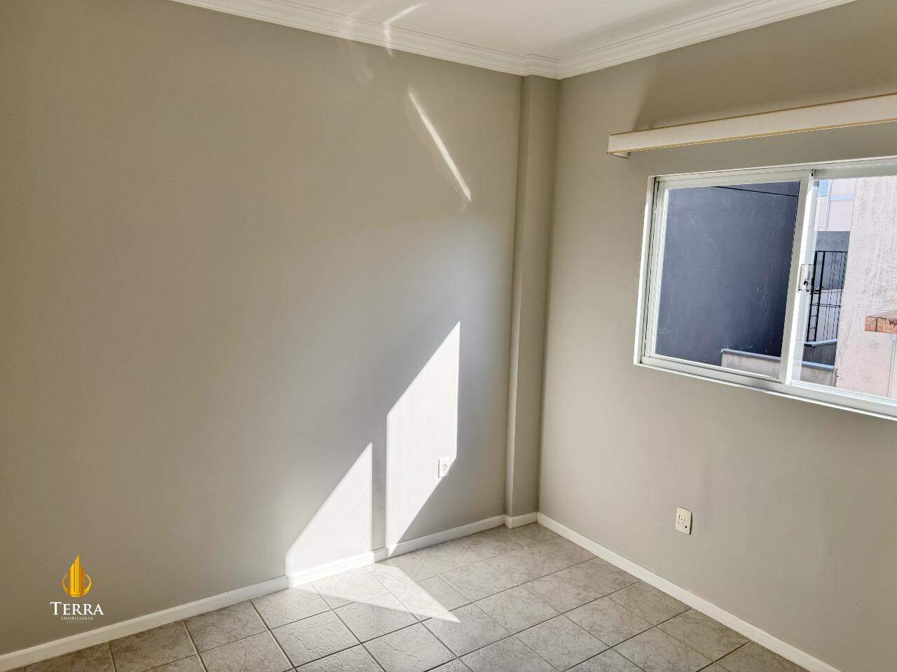 Edifício Rubi Apartamento com 2 quartos, Nações: 