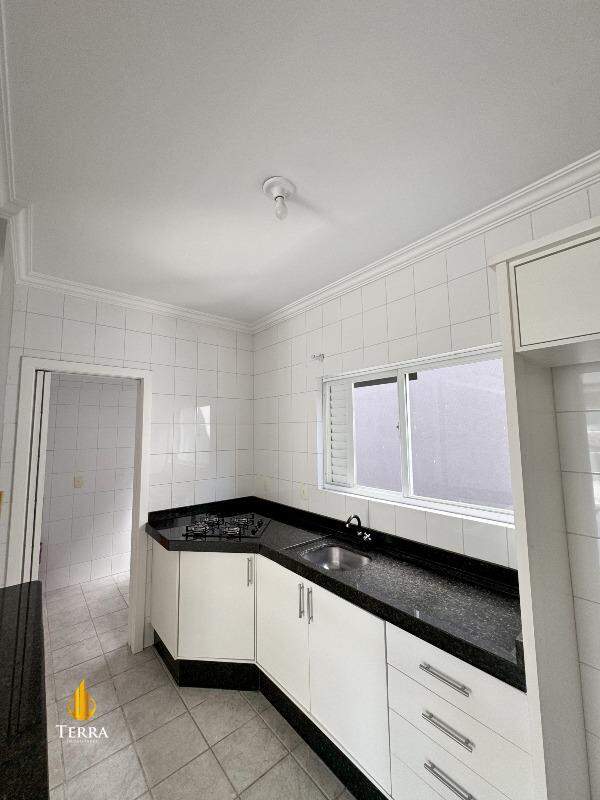 Edifício Rubi Apartamento com 2 quartos, Nações: 