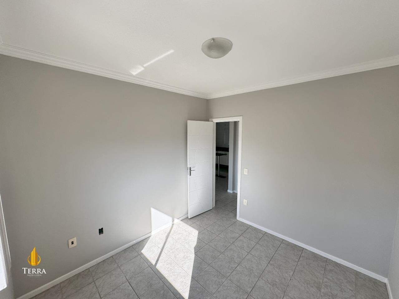 Edifício Rubi Apartamento com 2 quartos, Nações: 