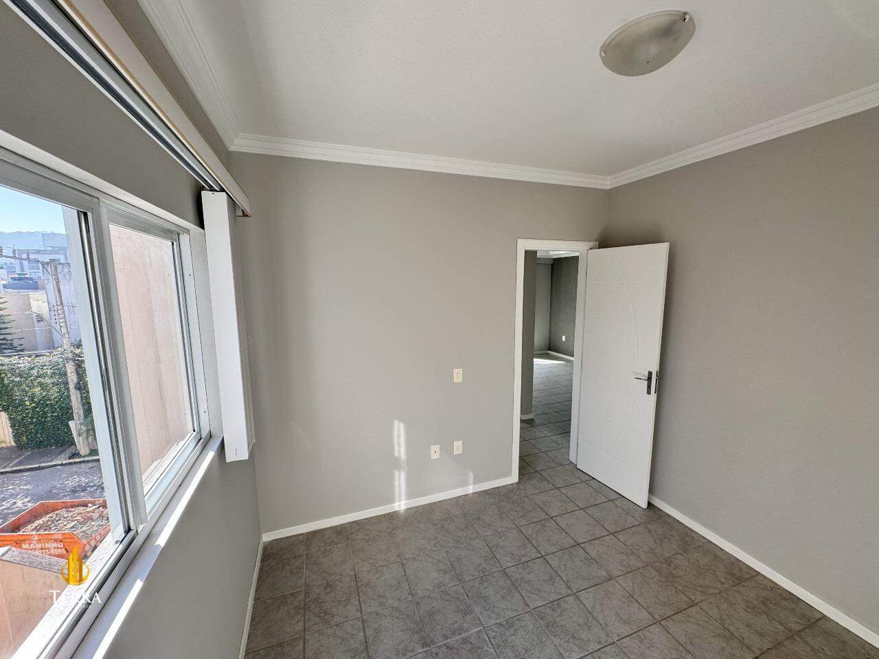 Edifício Rubi Apartamento com 2 quartos, Nações: 