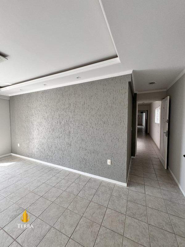 Edifício Rubi Apartamento com 2 quartos, Nações: 