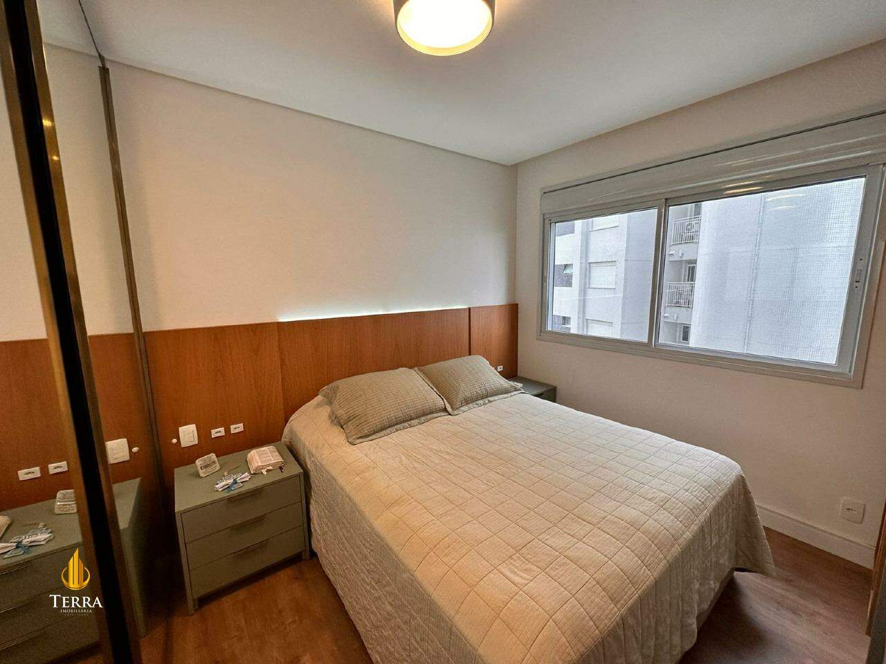 Apartamento com 3 quartos, Praia Brava: 