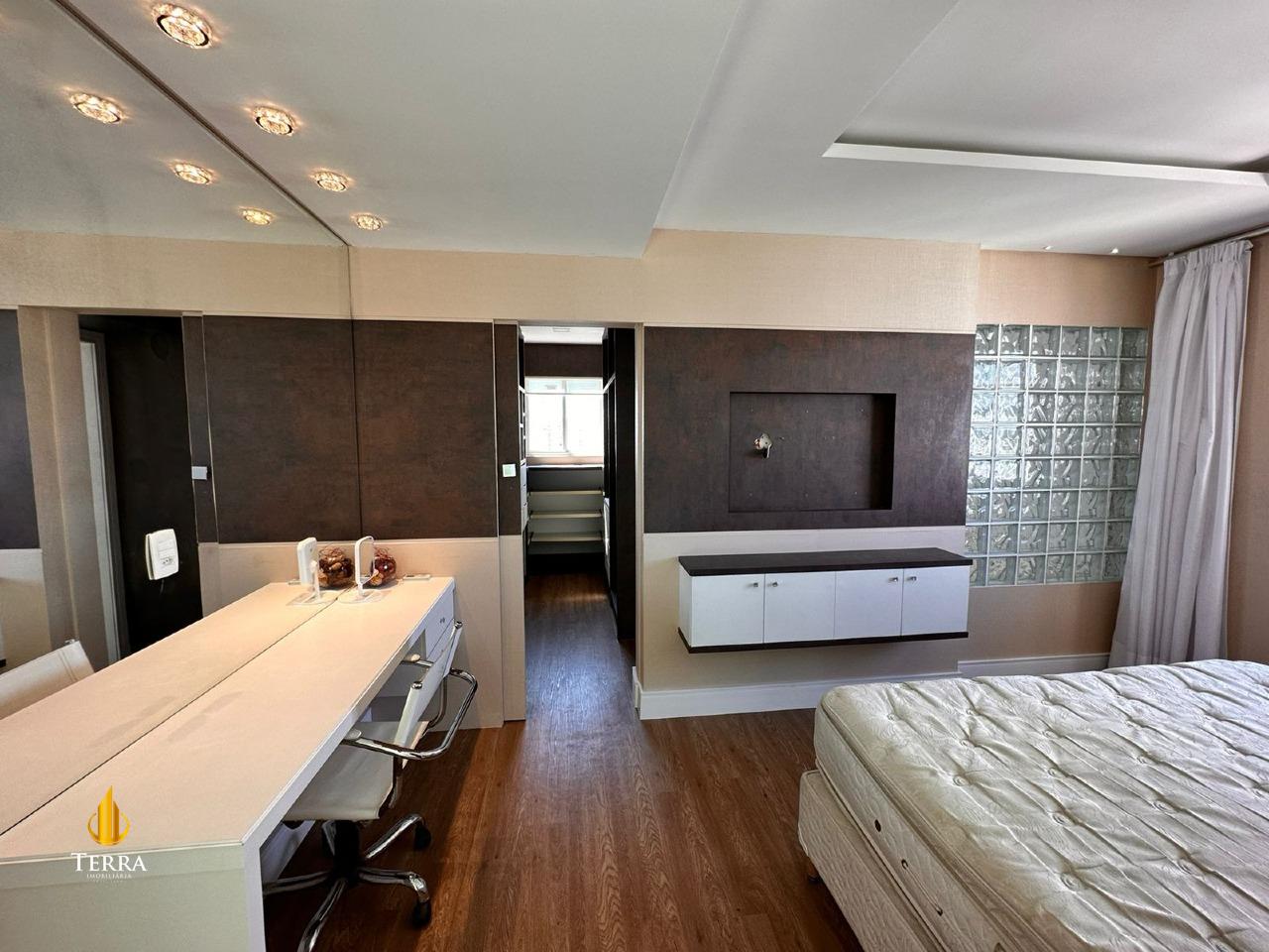 Edifício Solar Do Tamarindo Cobertura com 4 quartos, Centro: 