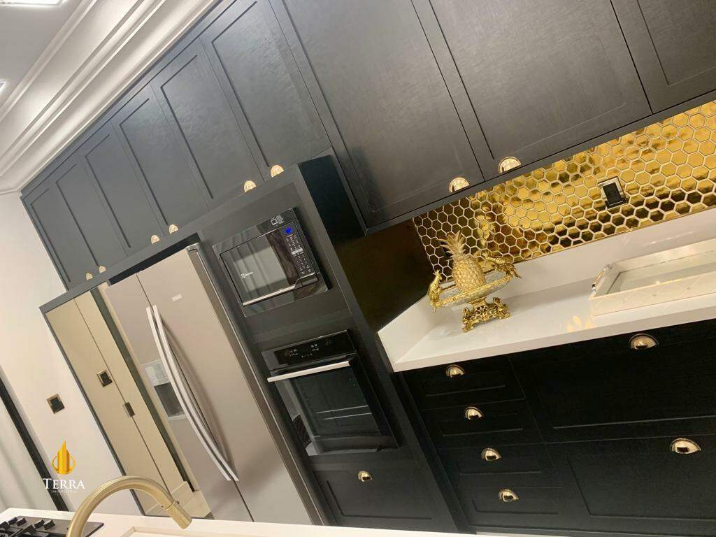 Condomínio Mirante Camboriú Casa em Condomínio com 4 quartos, Distrito Rio do Meio : 