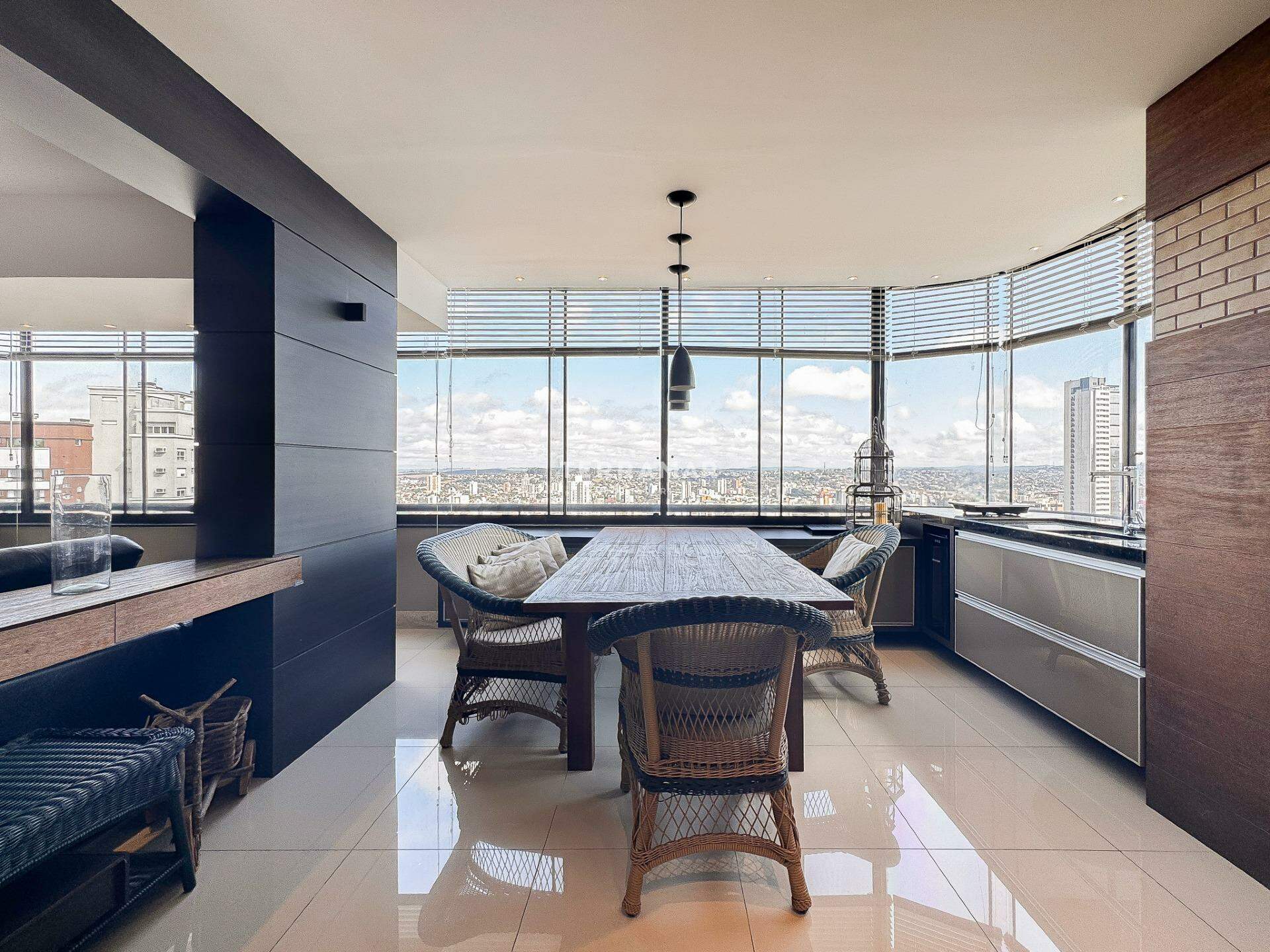 Apartamento à venda no Hamburgo Velho: