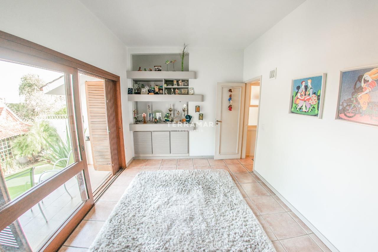 Casa à venda no Centro: 