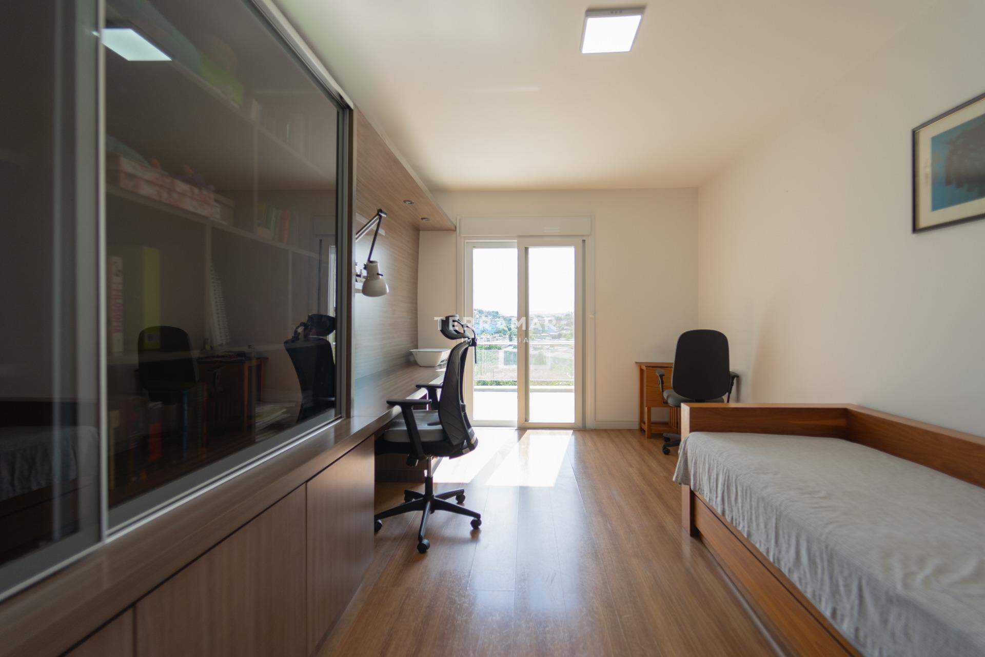 Casa em condomínio à venda no Canudos: 