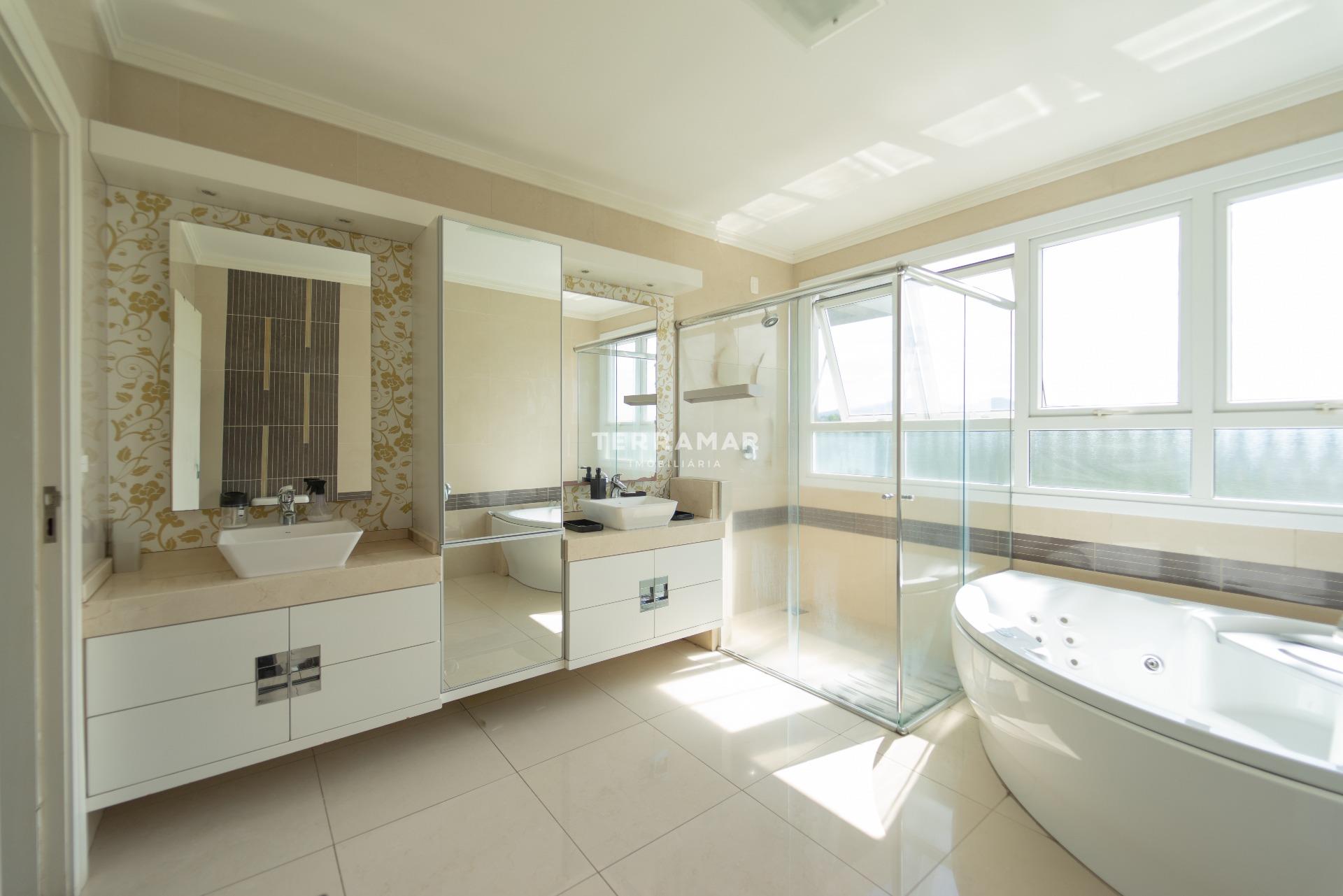 Casa em condomínio à venda no Canudos: 